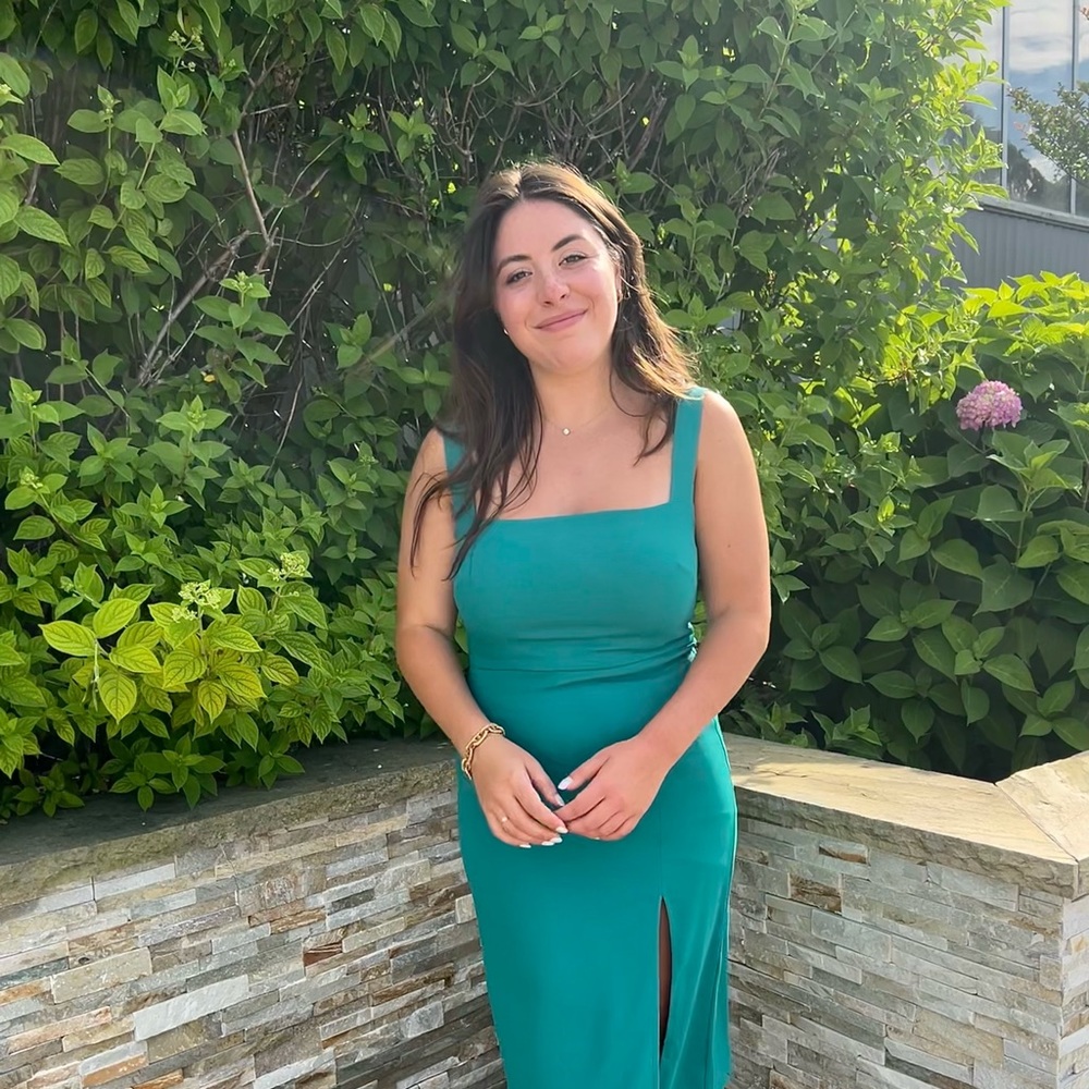 Meet your Posher, Lauren